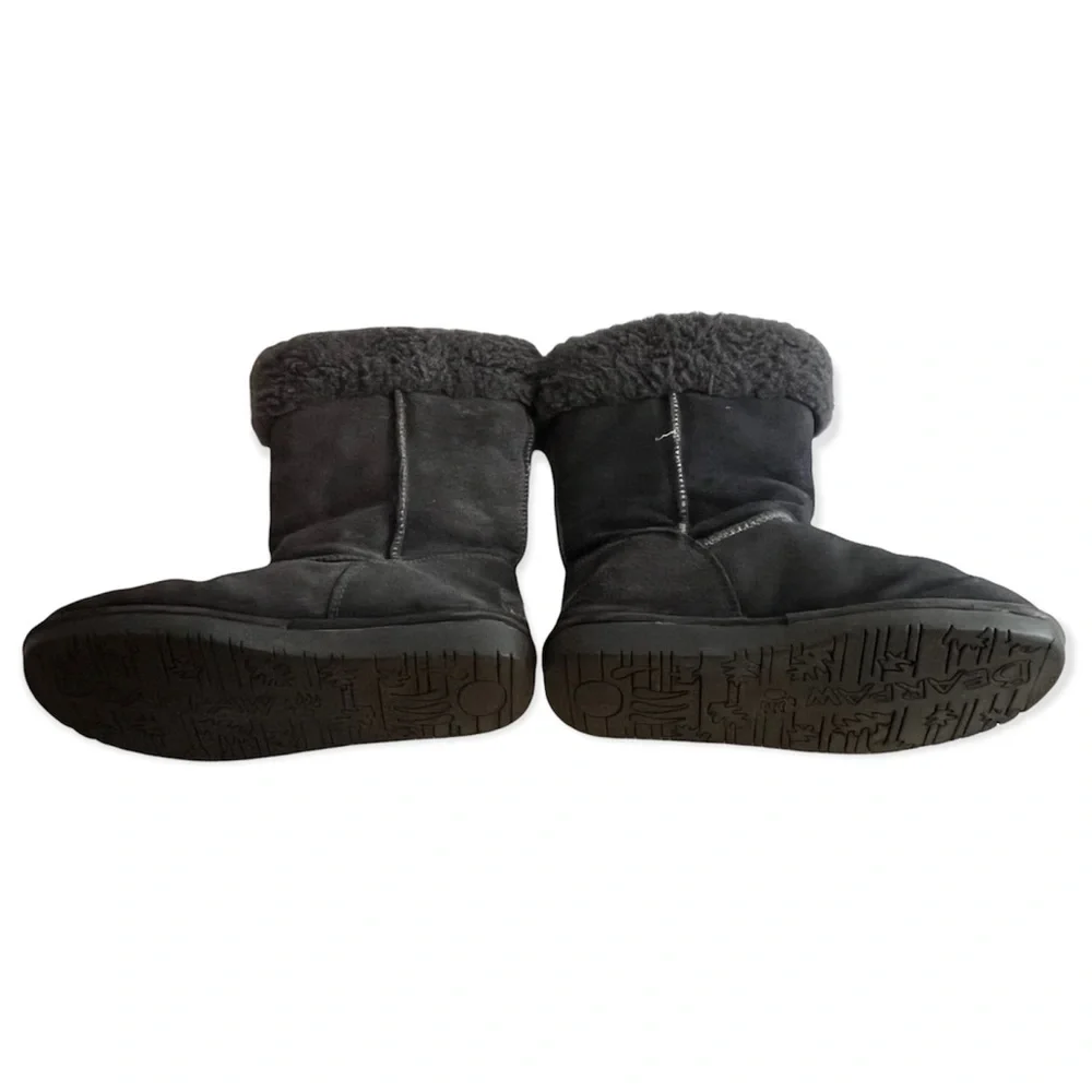 BearPaw Grey Suede Boots 6